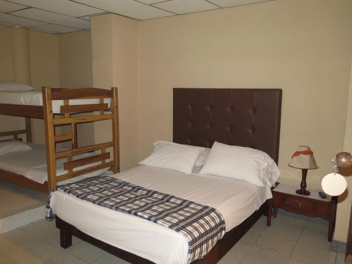 Hotel Toledo Cartagena ภายนอก รูปภาพ