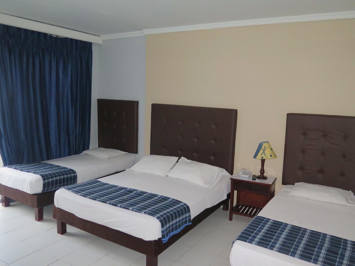 Hotel Toledo Cartagena ภายนอก รูปภาพ
