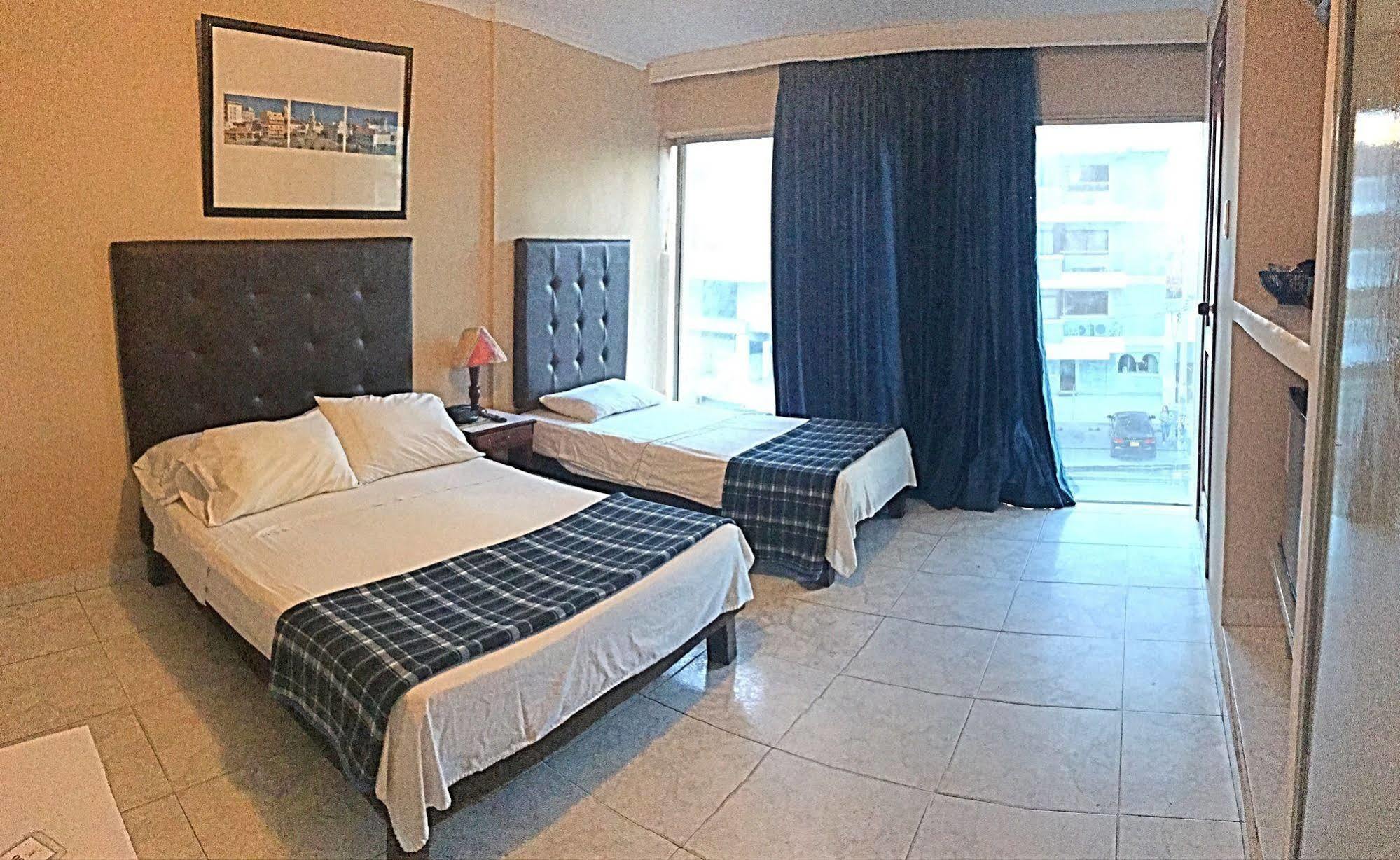 Hotel Toledo Cartagena ภายนอก รูปภาพ